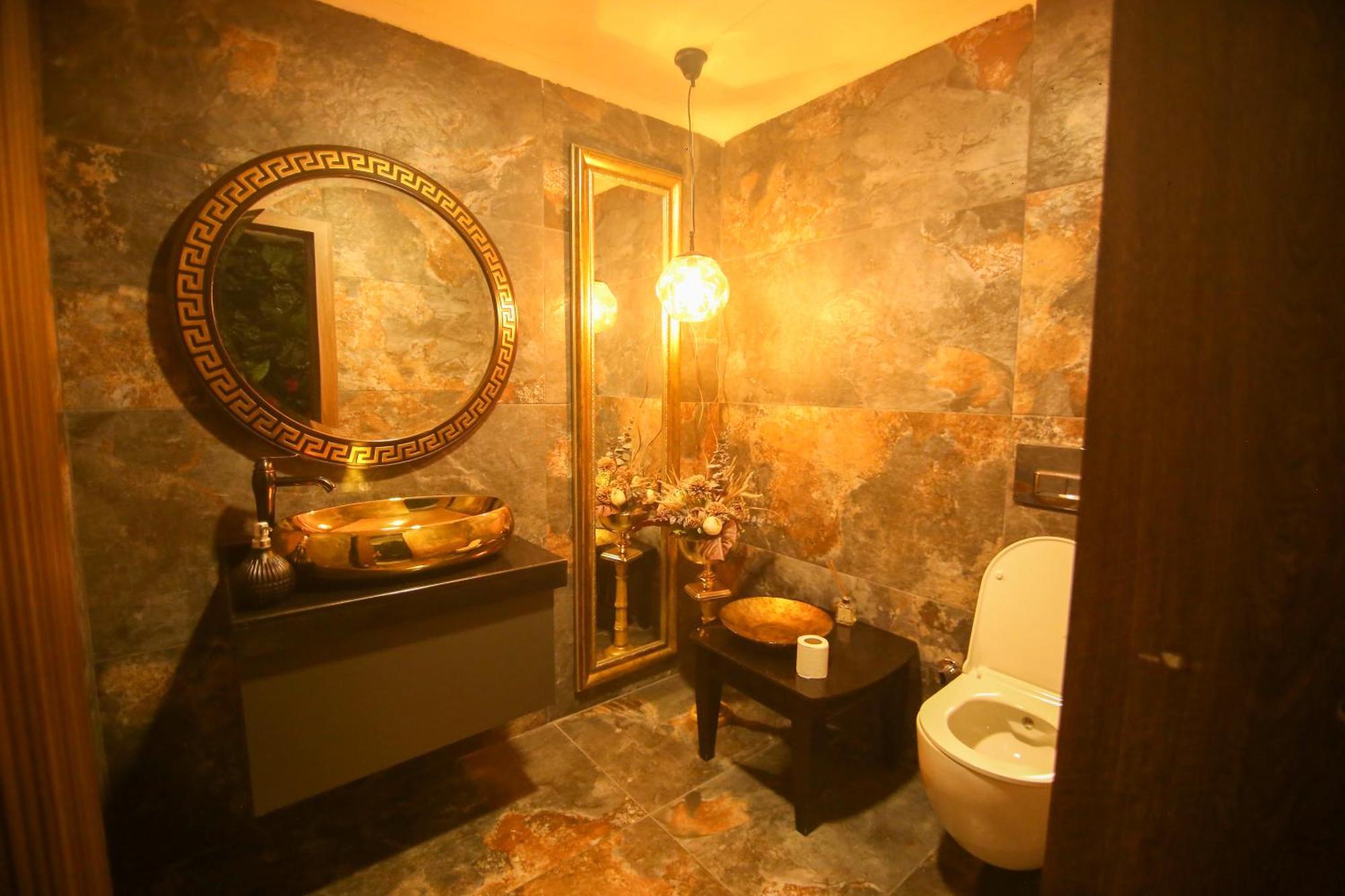 Cevik Palace Hotel 安塔利亚 外观 照片