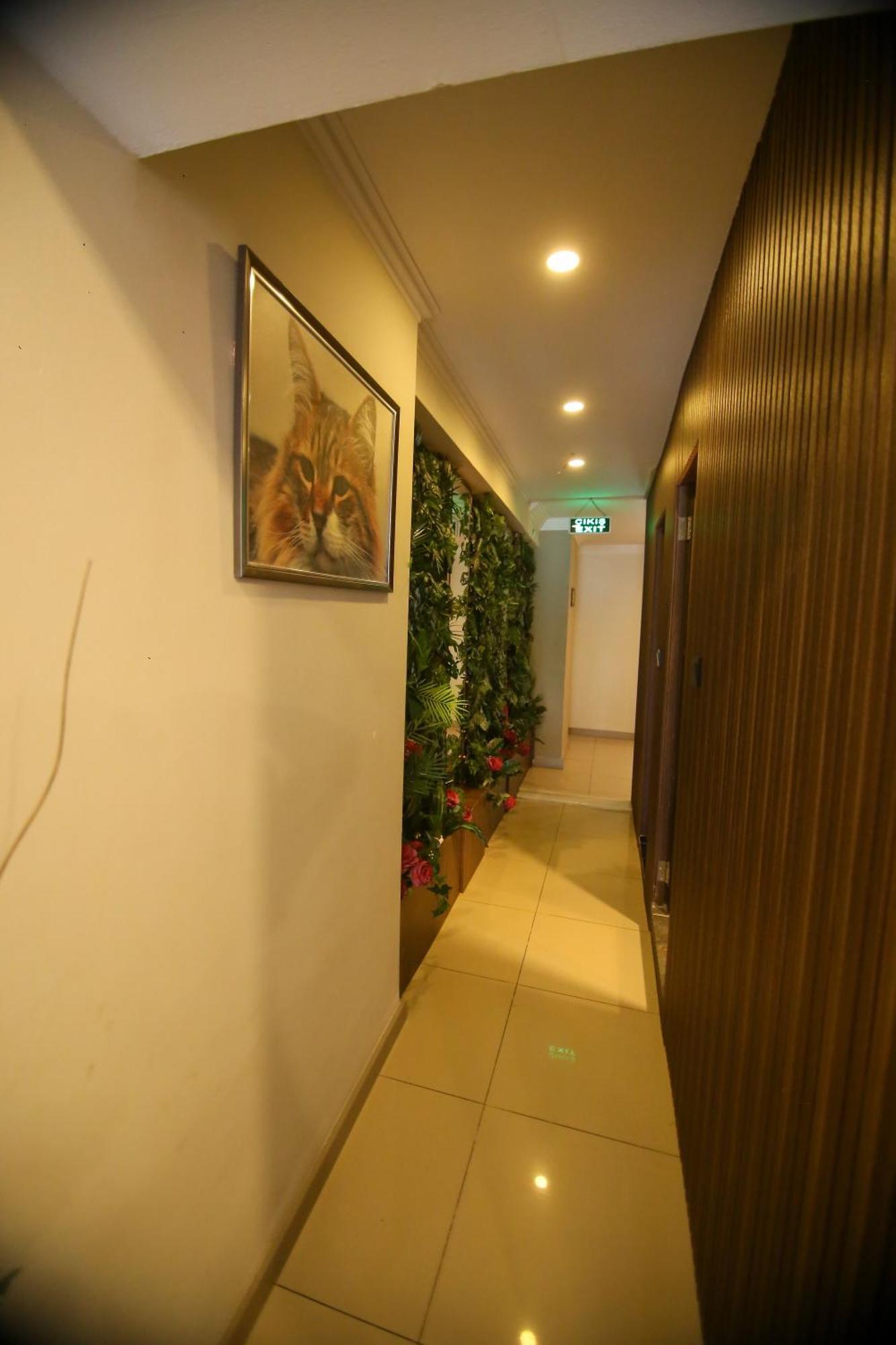 Cevik Palace Hotel 安塔利亚 外观 照片