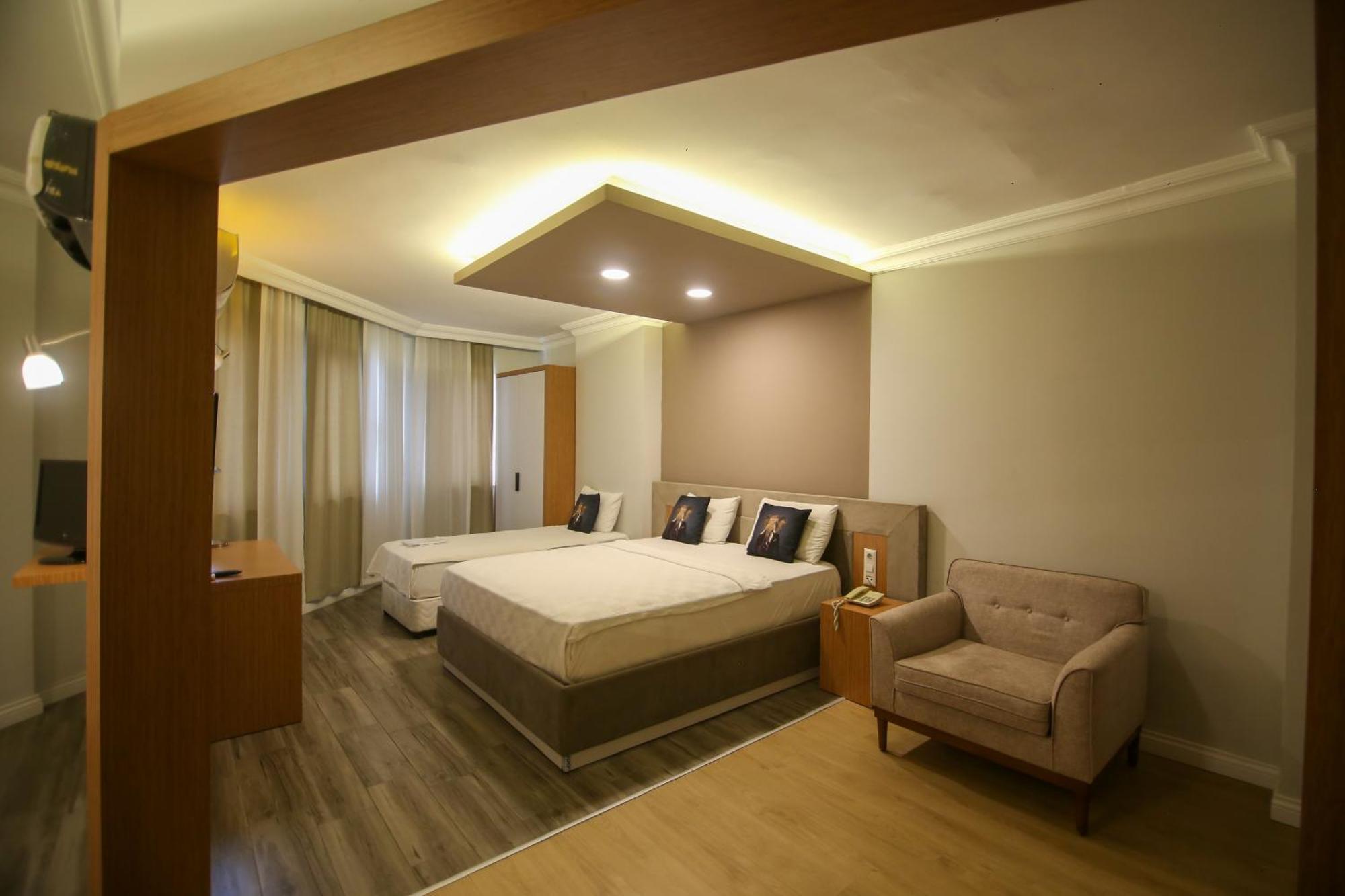 Cevik Palace Hotel 安塔利亚 外观 照片